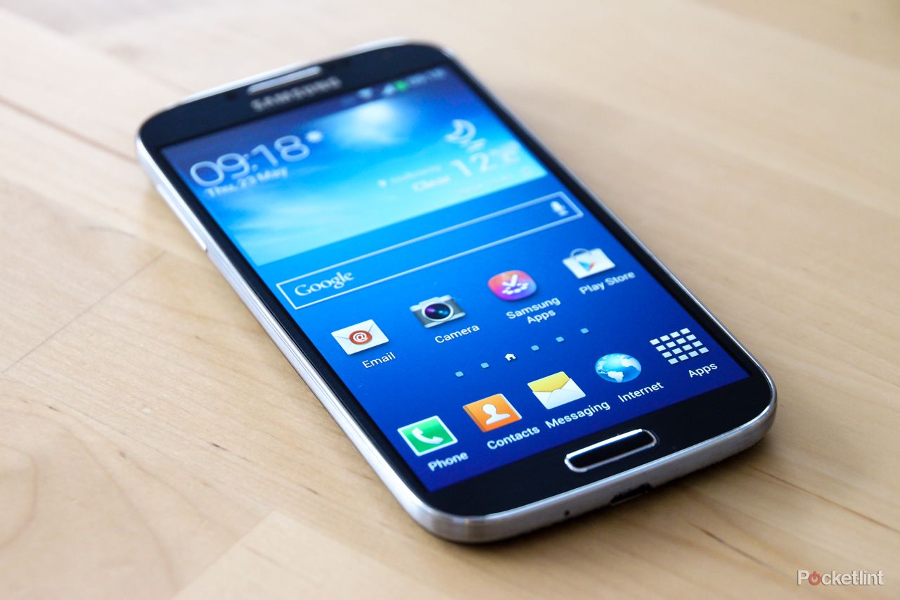samsung galaxy s4 with faster lte advanced 4g data speeds planned image 1