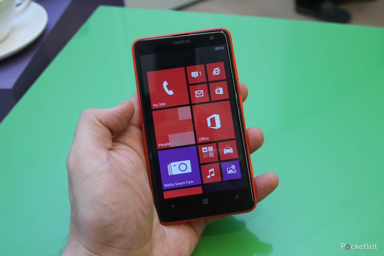nokia lumia 625 coming to the uk on 28 august from 21 a month or 179 on payg image 1
