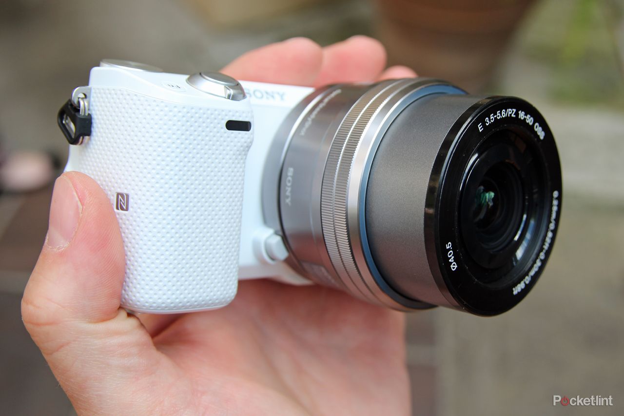 sony nex 5t hands on nfc comes to the nex image 1