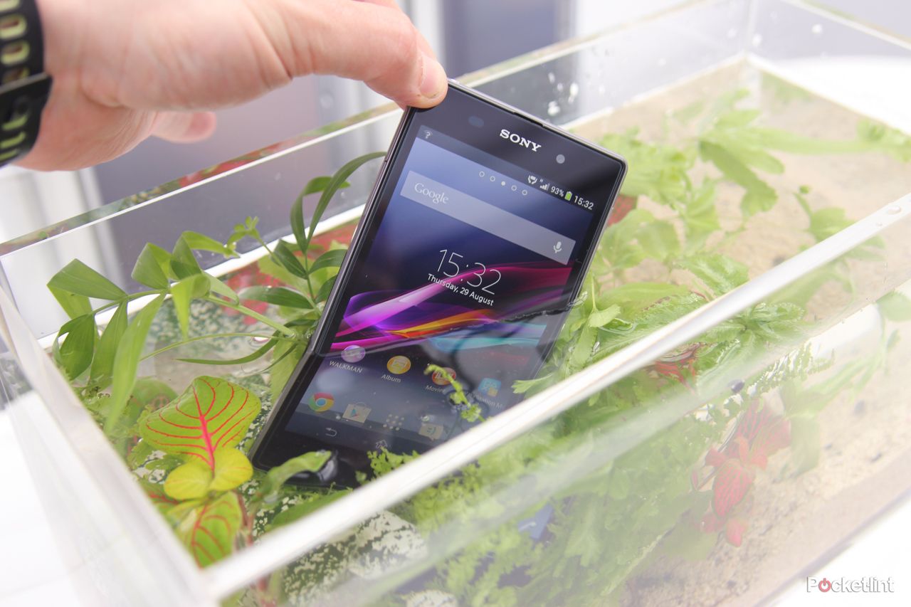 sony xperia z1 release date price and where to get it image 1