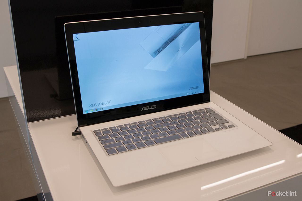asus zenbook ux301 hands on gorilla glass topped laptop is a stunner image 1