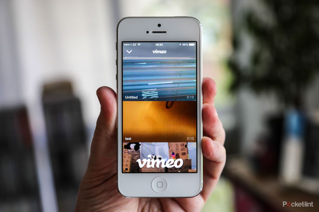 vimeo completely redesigned for ios 7 adds video uploads direct from device image 1