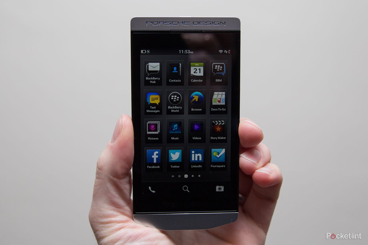 blackberry porsche design p 9982 pictures and hands on image 1