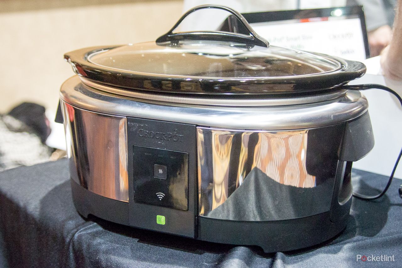 crock pot smart slow cooker with wemo takes your casserole cooking online image 1