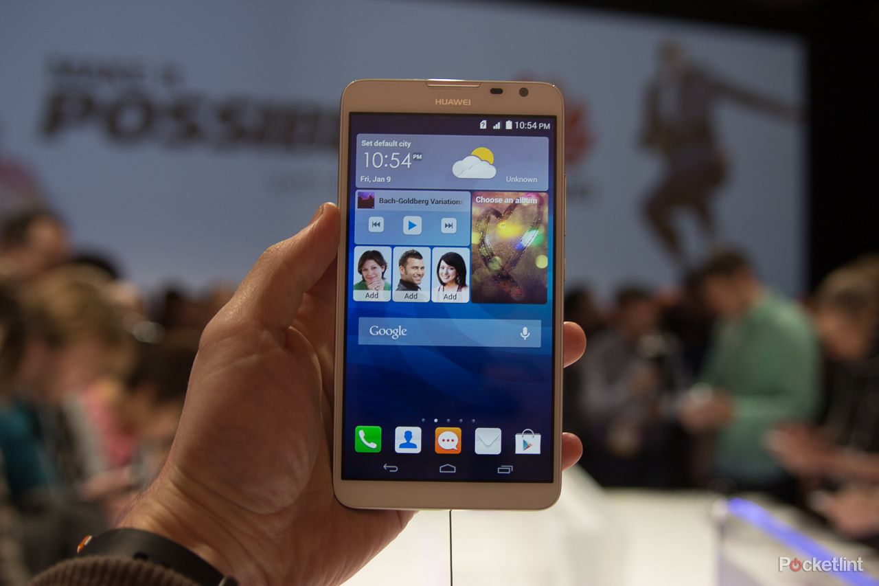 hands on huawei ascend mate 2 review image 1