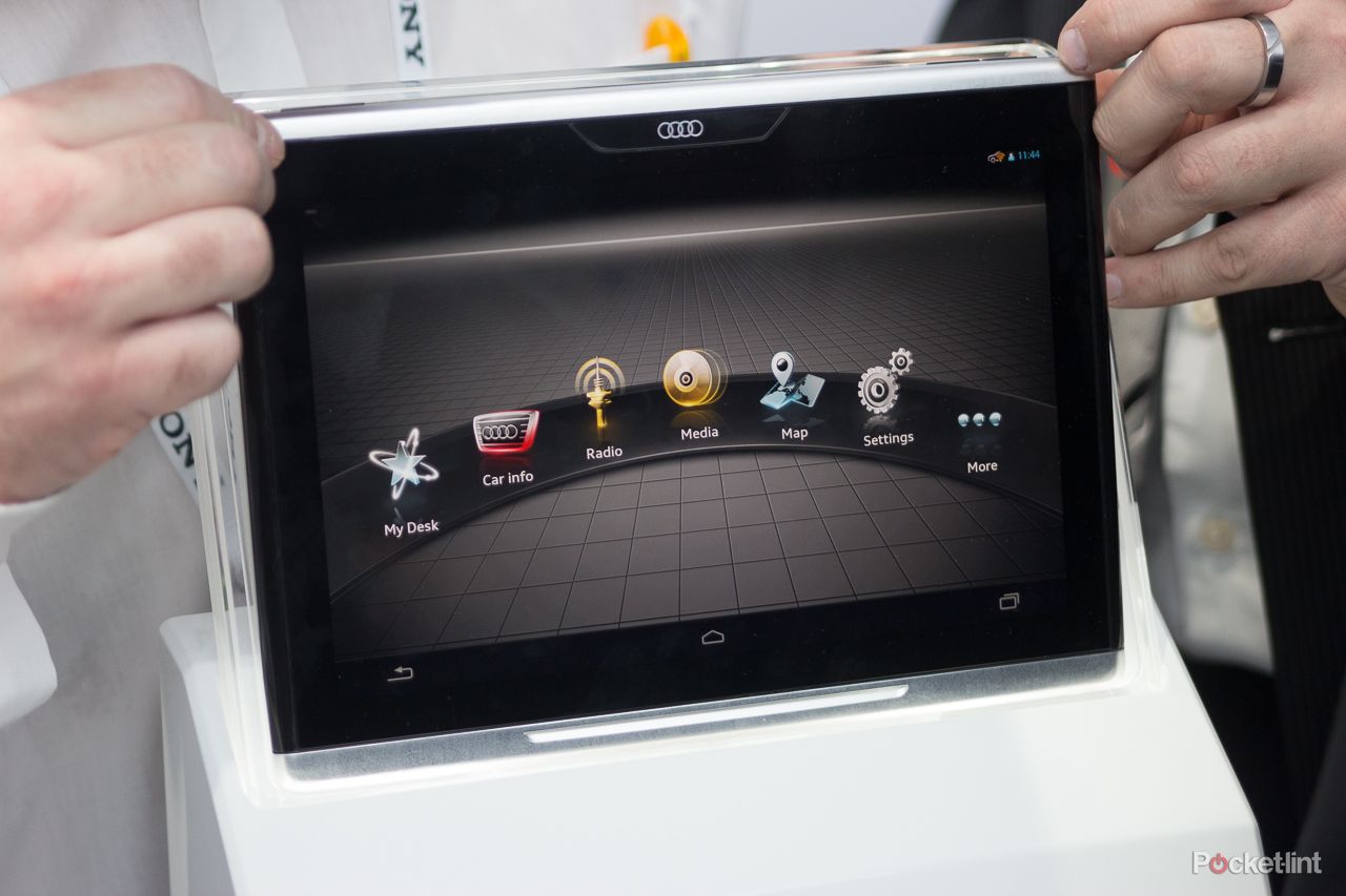 hands on audi smart display 10 2 inch tablet to control your radio from the backseat video  image 1