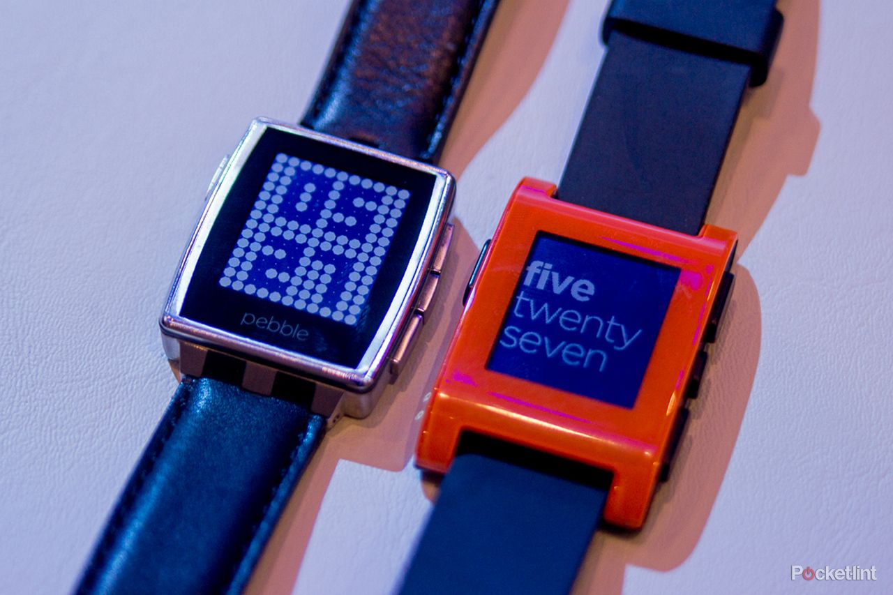 hands on pebble steel review video image 4