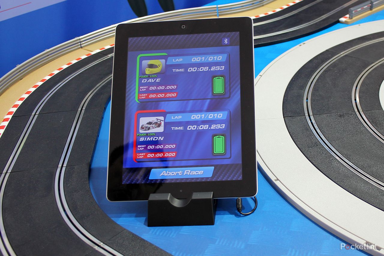 hands on scalextric rcs race control system review video image 4
