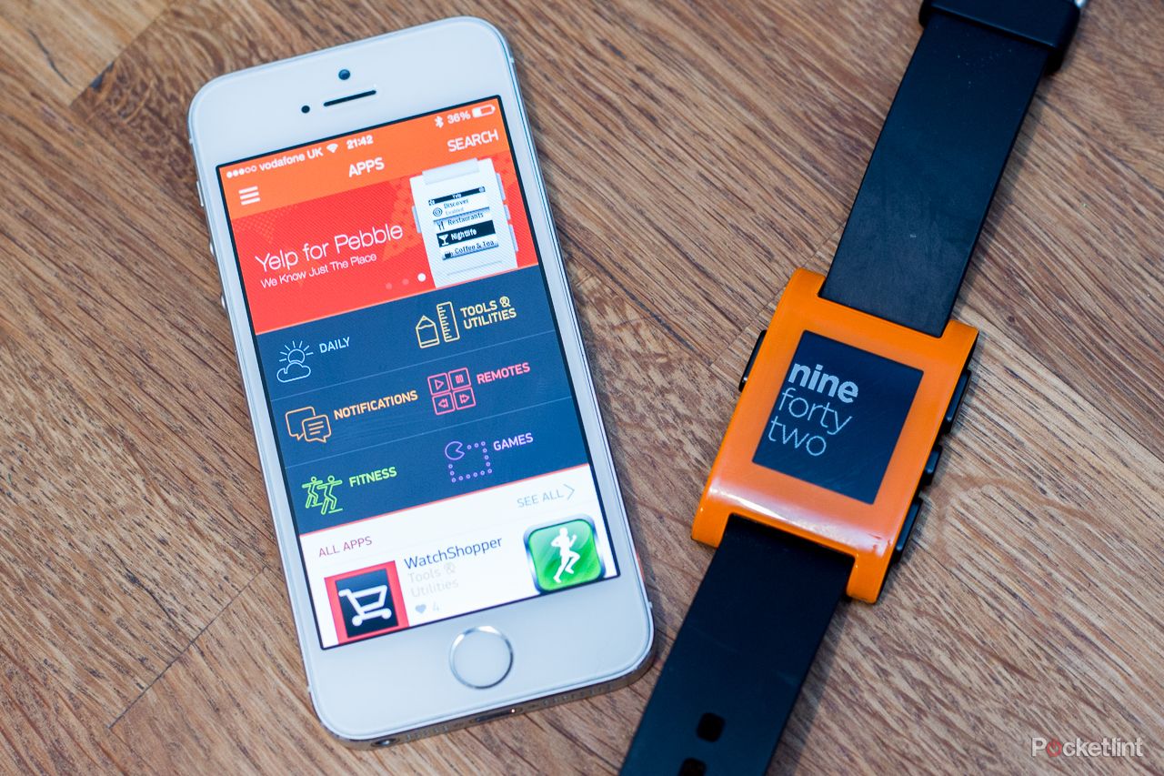 here are the pebble apps you should download to your watch right now image 1