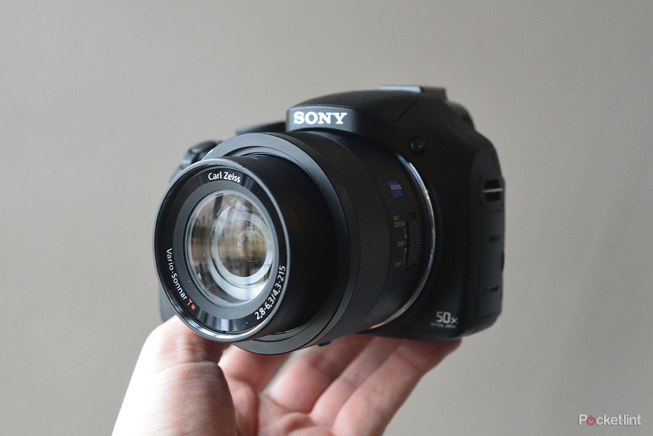 sony cyber shot hx400v pictures and hands on image 1