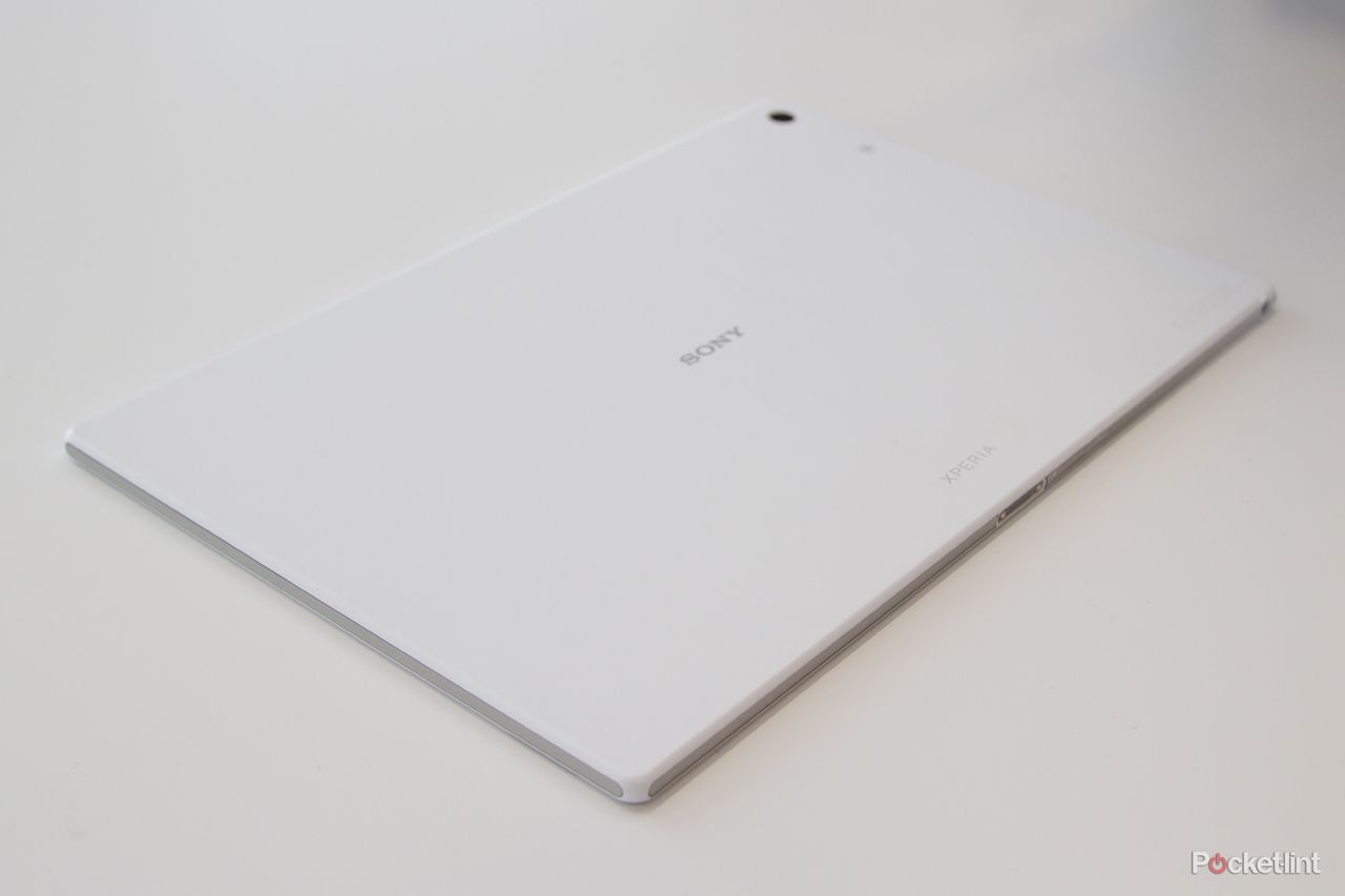 hands on sony xperia z2 tablet review image 9