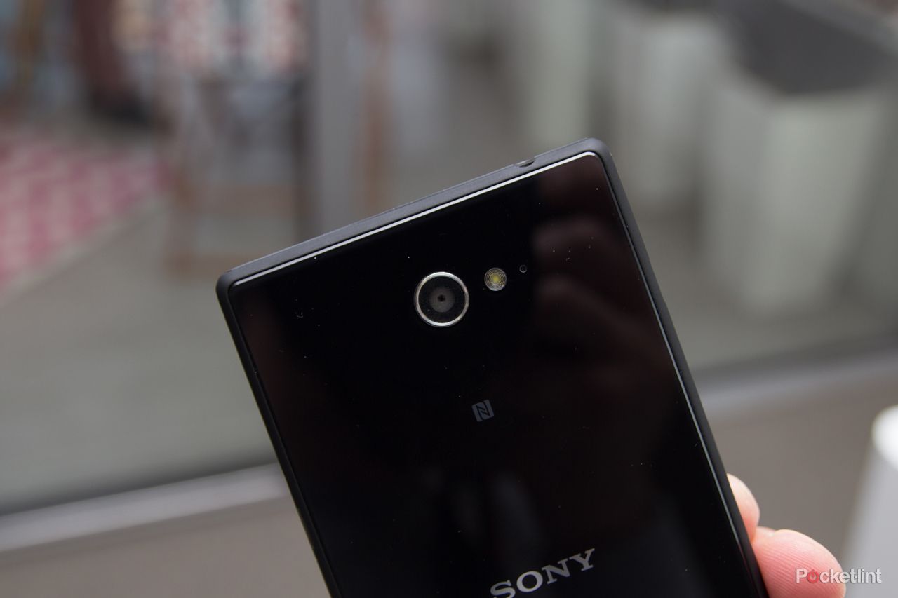 hands on sony xperia m2 review image 8