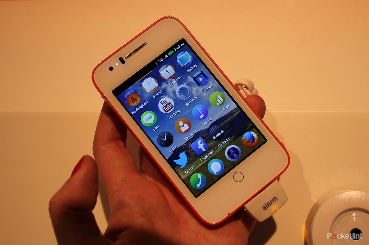 firefox os explained and hands on with the alcatel one touch fire c zte open c and huawei y300 image 1