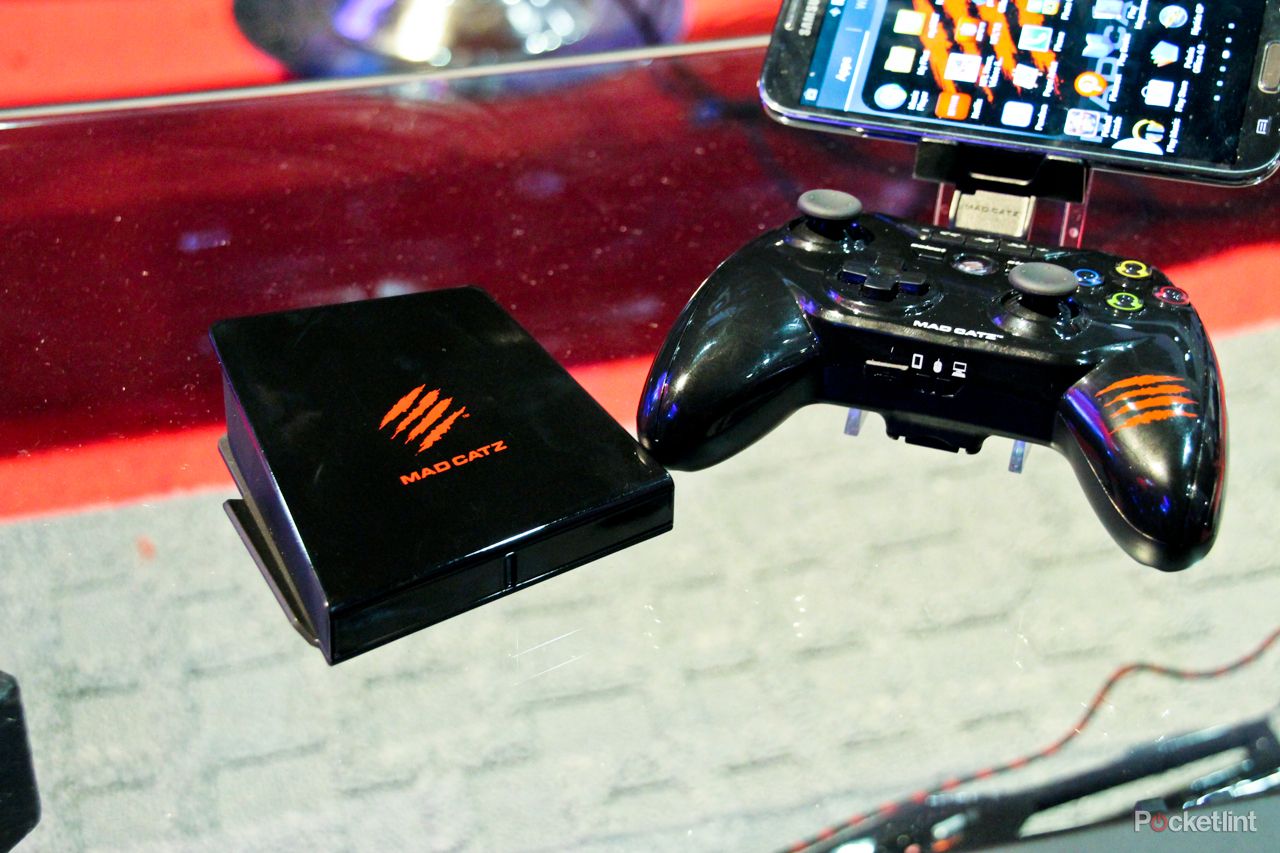 mad catz m o j o android games console drops in price adds ouya games library image 1