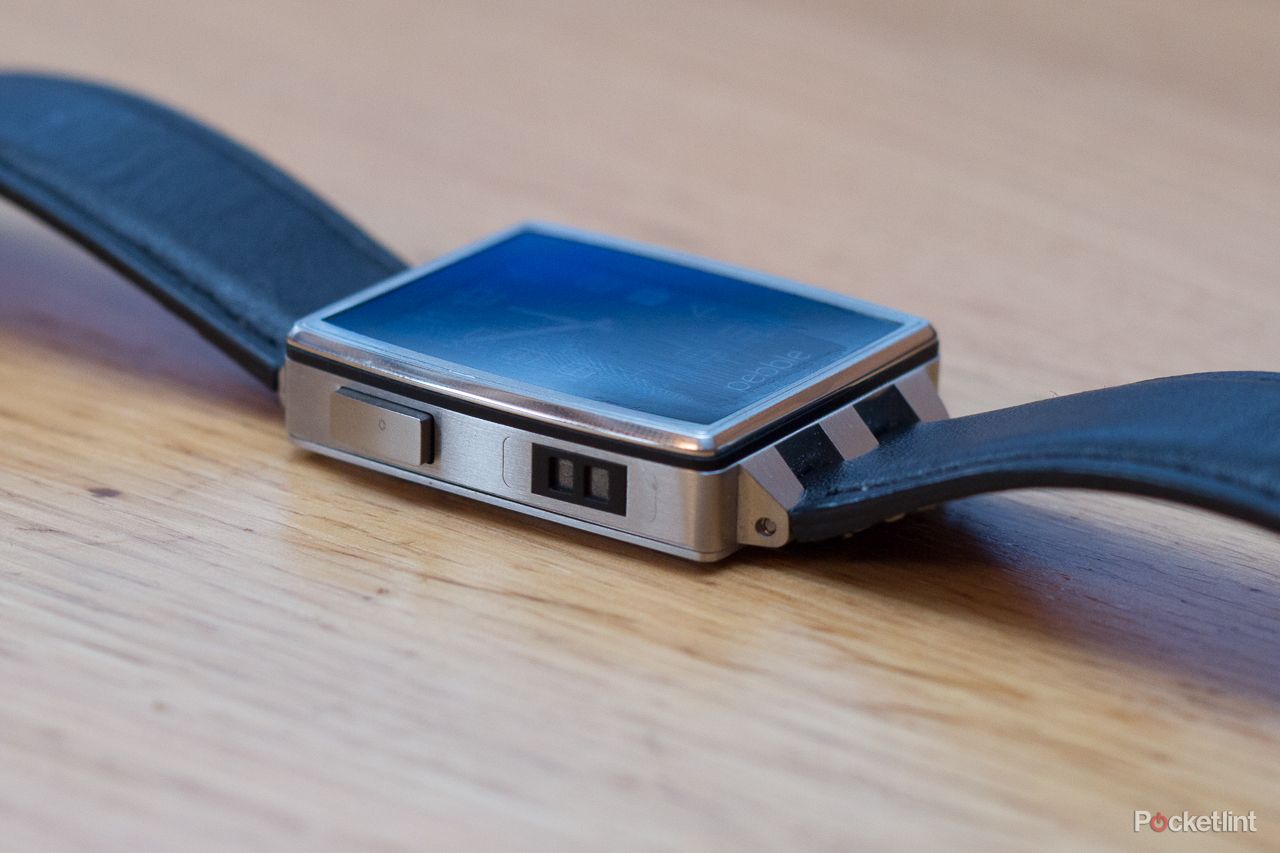 pebble steel review image 4