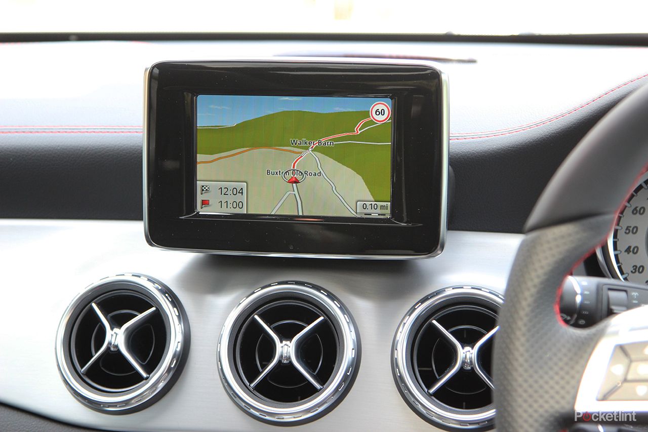 hands on mercedes gla review image 9