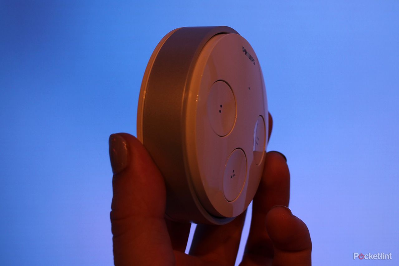 philips hue tap pictures and hands on image 5