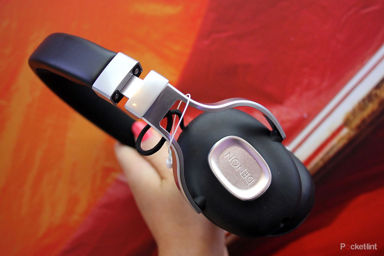 denon music maniac headphones pictures and hands on image 17