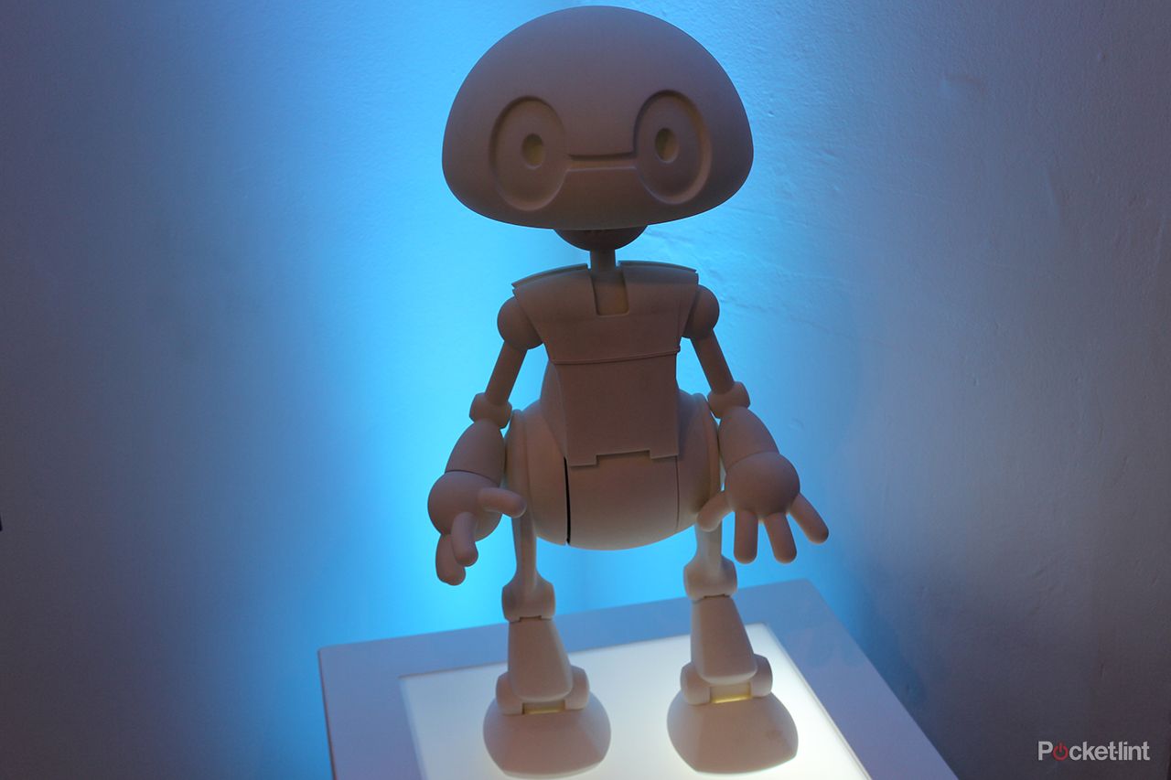 3d print your own ‘jimmy’ walking face recognising bot from intel the rasberry pi of robots image 1