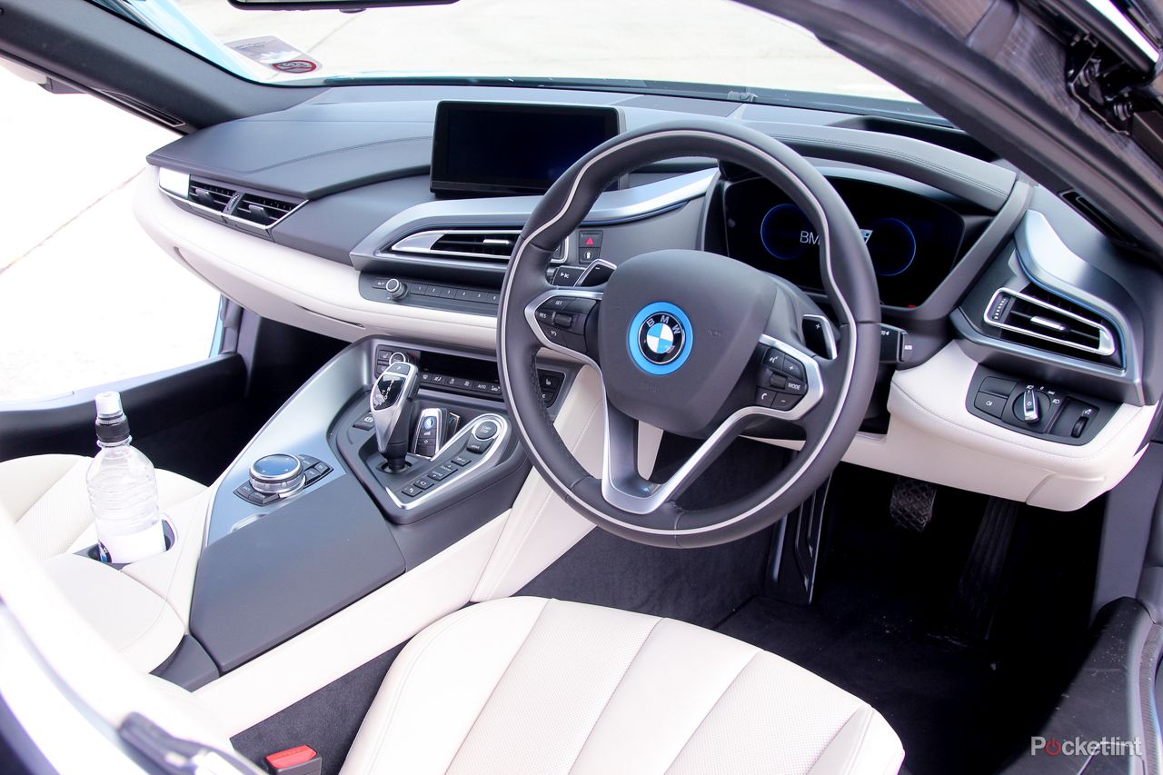 bmw i8 driving the supercar of the future image 20