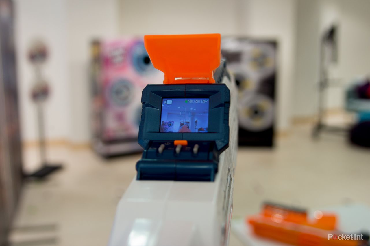 nerf nstrike procam a blaster with built in camera so you can record your takedowns image 2