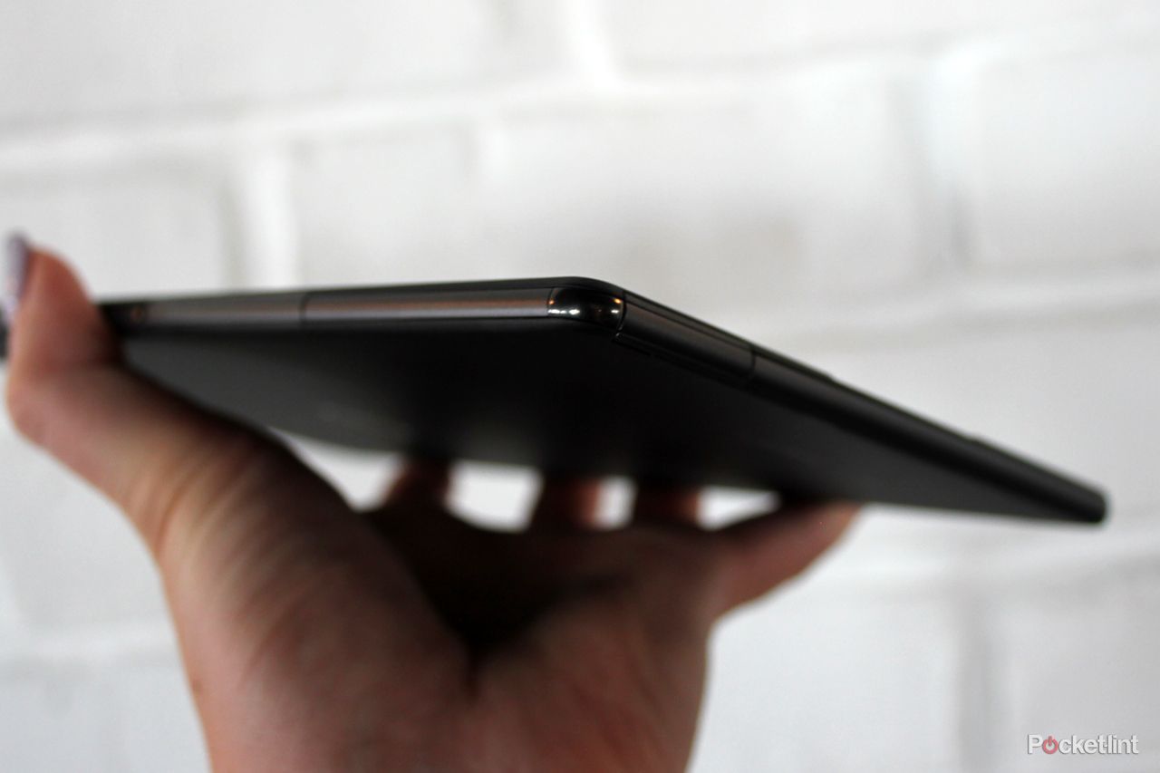 hands on sony xperia z3 tablet compact review image 3