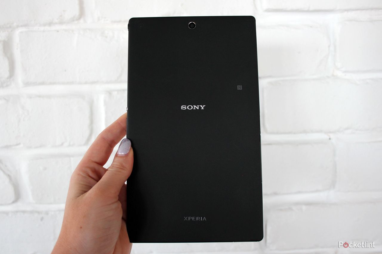 hands on sony xperia z3 tablet compact review image 4