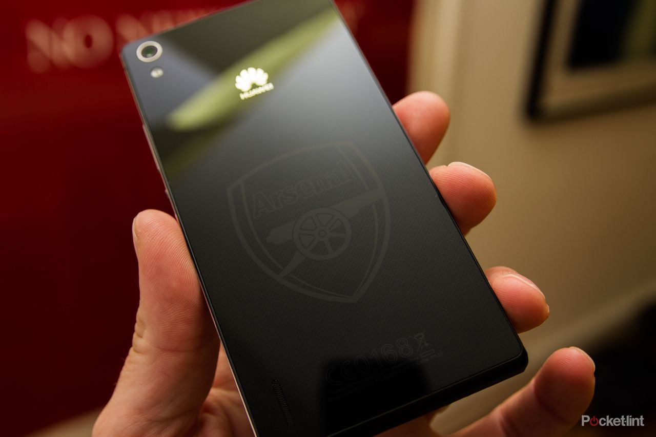 huawei ascend p7 arsenal edition hands on the gooner phone image 7