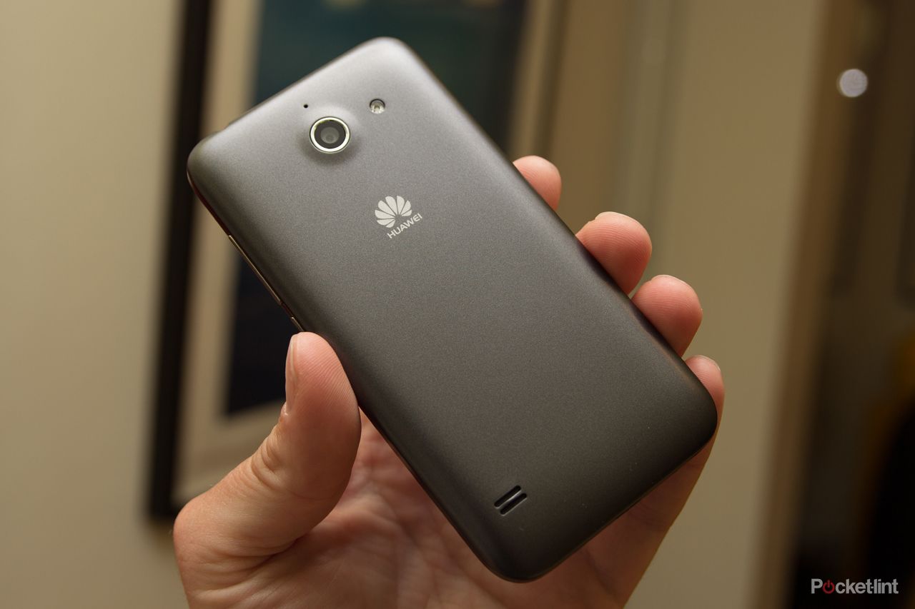 huawei ascend y550 hands on the 4g phone for all image 3