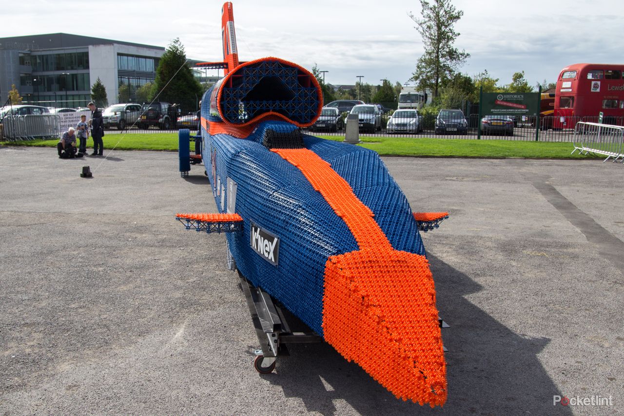 k nex bloodhound claims guinness world record real bloodhound ssc eyes 1000mph target for 2016 image 1