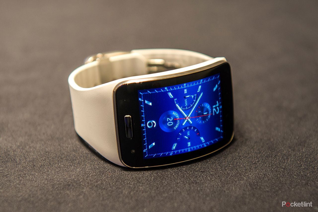hands on samsung gear s review image 1