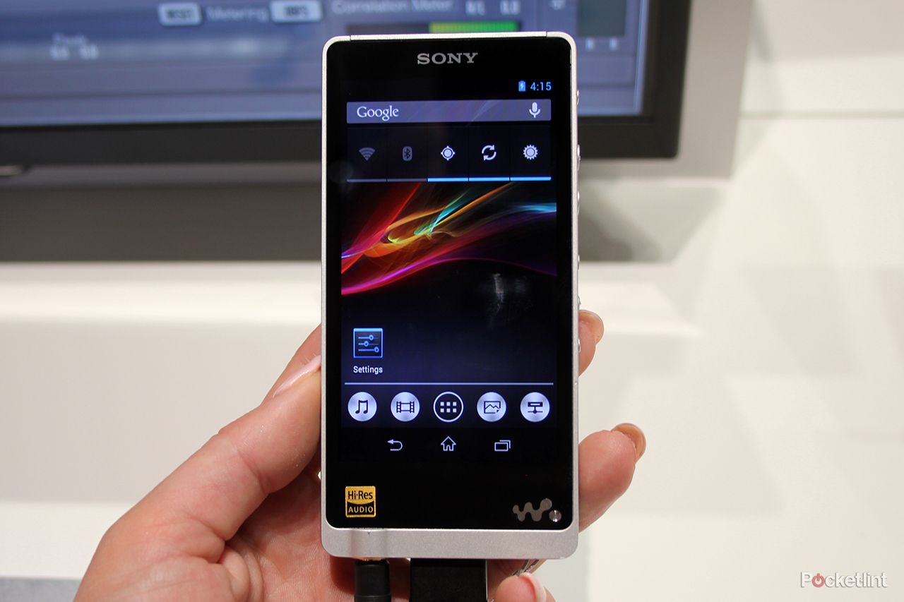sony nwz zx1 walkman loves high res music is a bit of a handful hands on  image 1