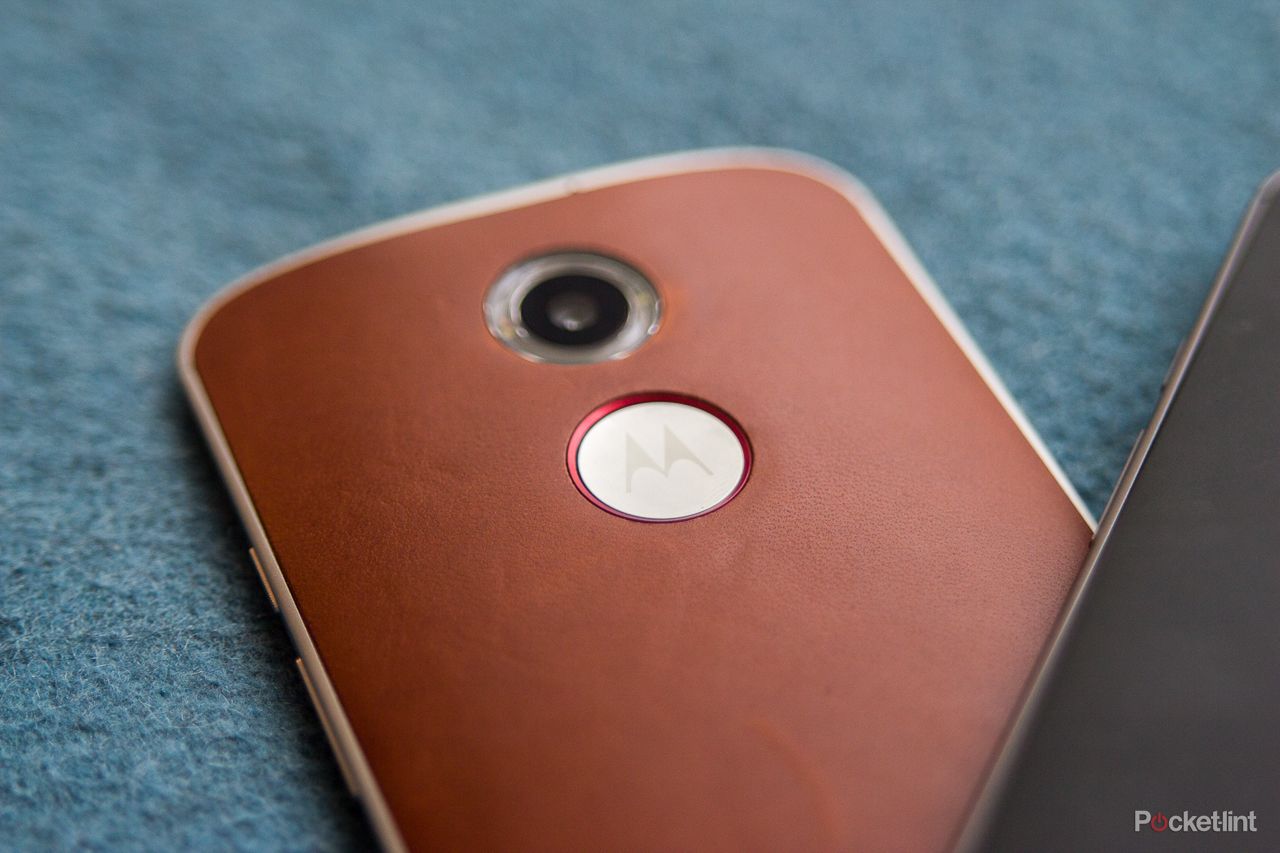 moto maker comes to uk end of september in time for new moto x image 1