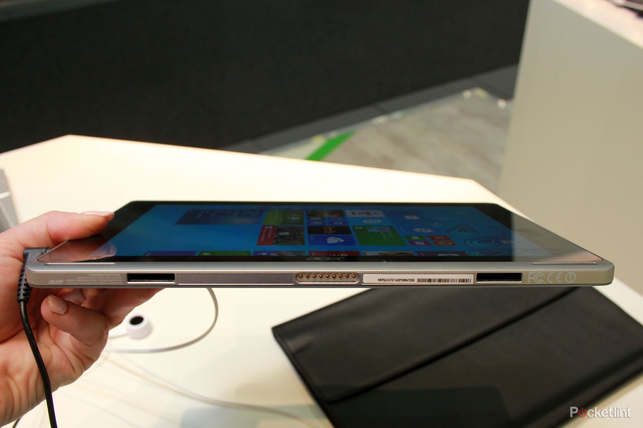acer aspire switch 11 hands on hybrid offers multiple positions and uses image 12
