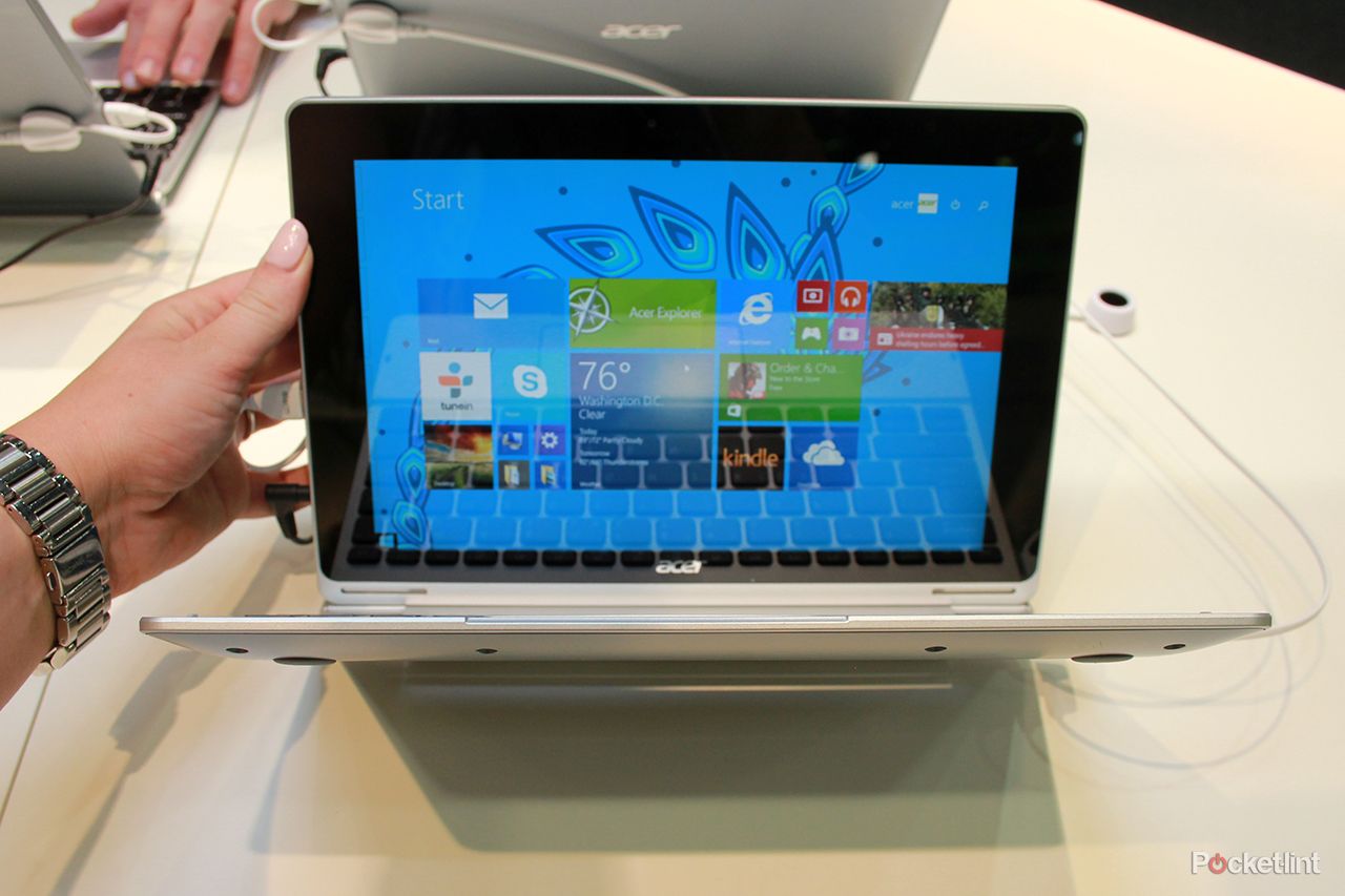 acer aspire switch 11 hands on hybrid offers multiple positions and uses image 3