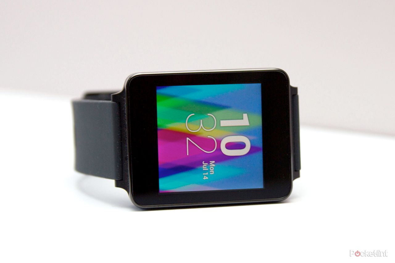 now is the perfect time to launch iwatch because android wear just became meh image 1