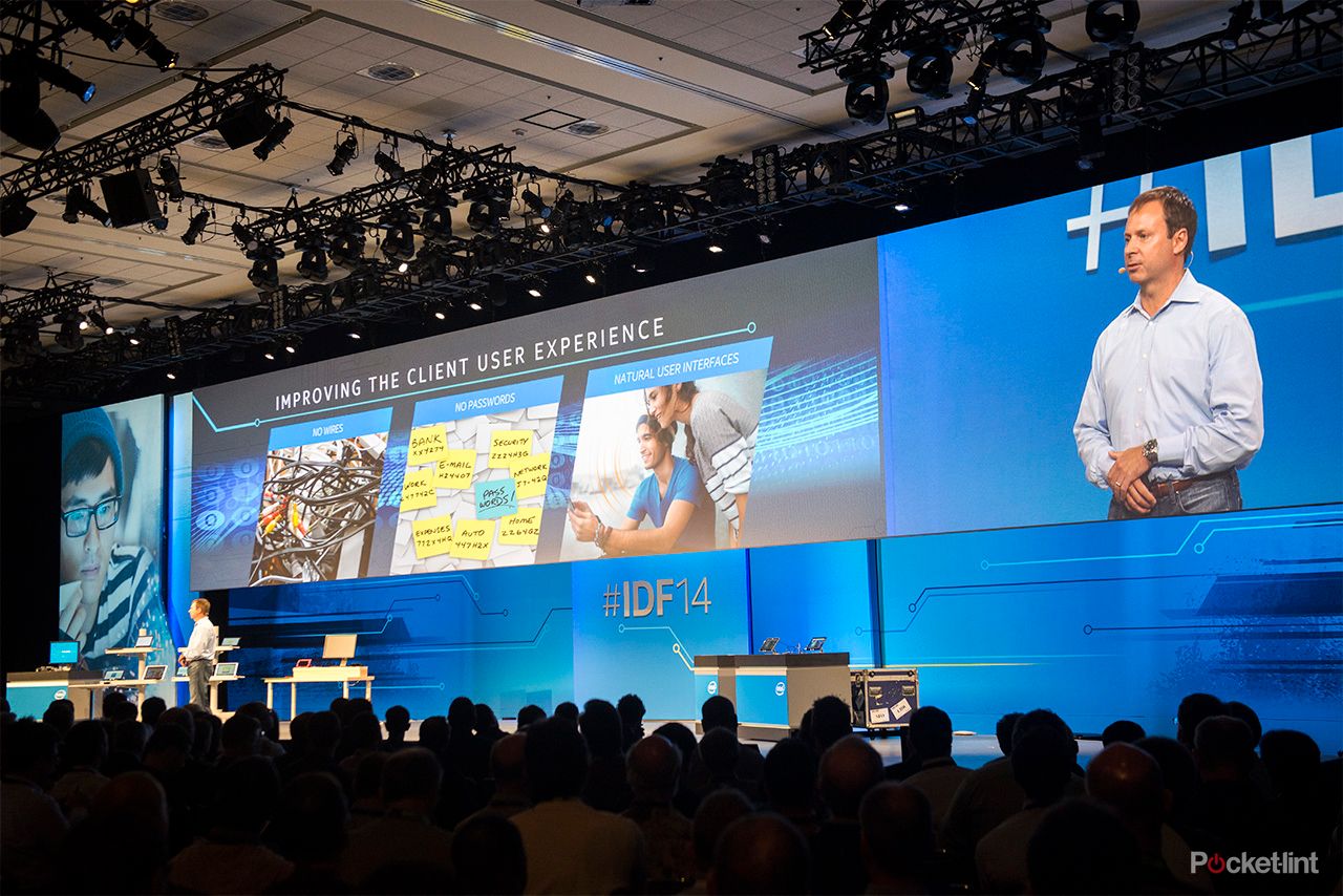 intel envisions a wireless future wigig and wireless charging to eliminate all cables by end of 2015  image 1
