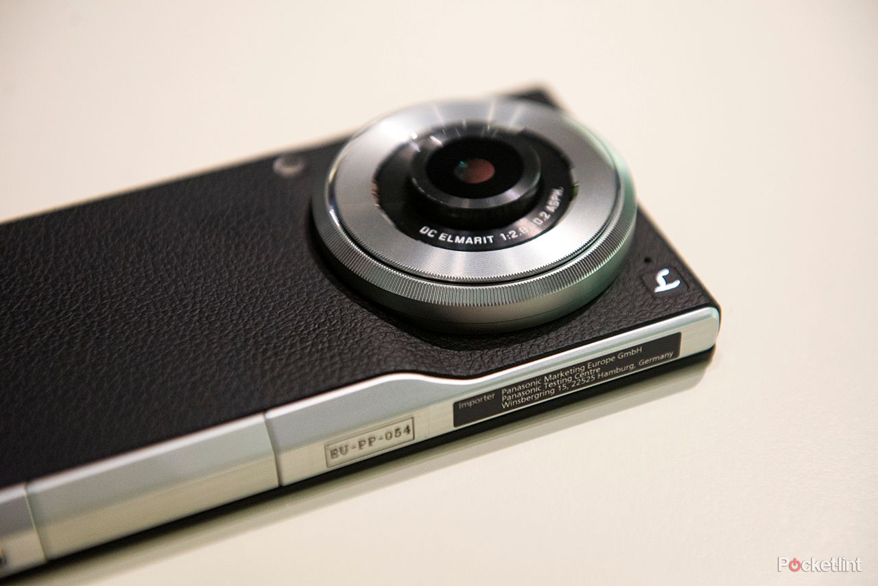 hands on panasonic lumix cm1 review is it a camera is it a phone it s a bit of both image 19