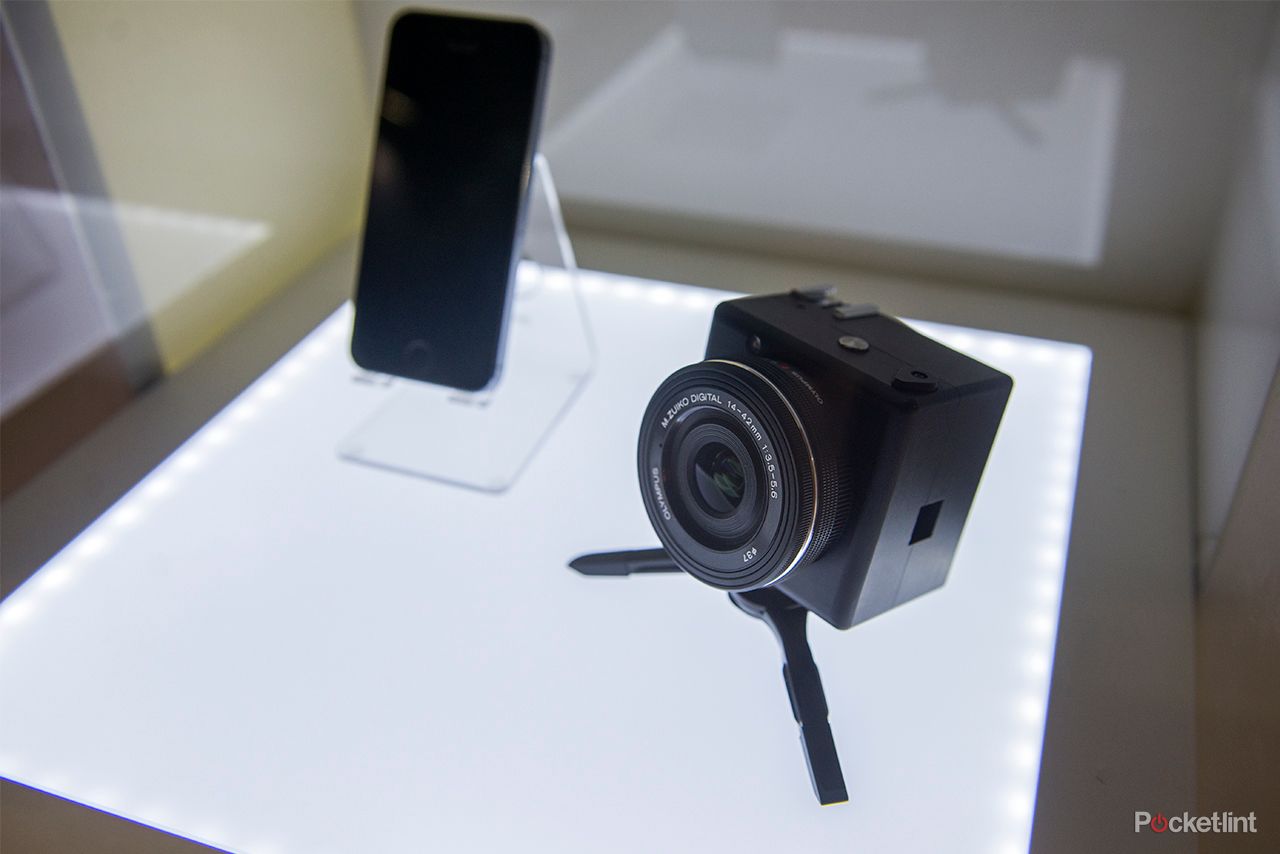 olympus interchangeable lens mount for smartphones incoming open platform camera module revealed image 1