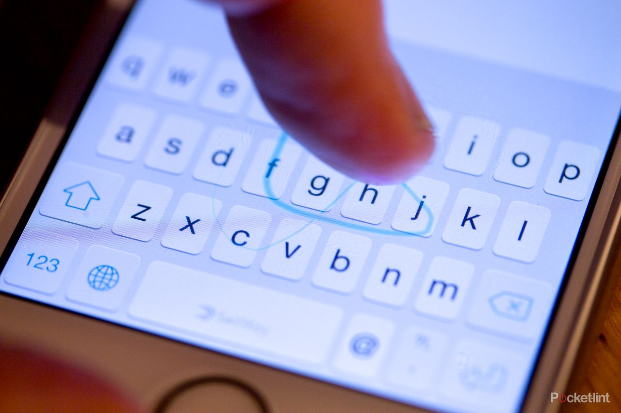 swiftkey keyboard for ios 8 explored how does it differ  image 1