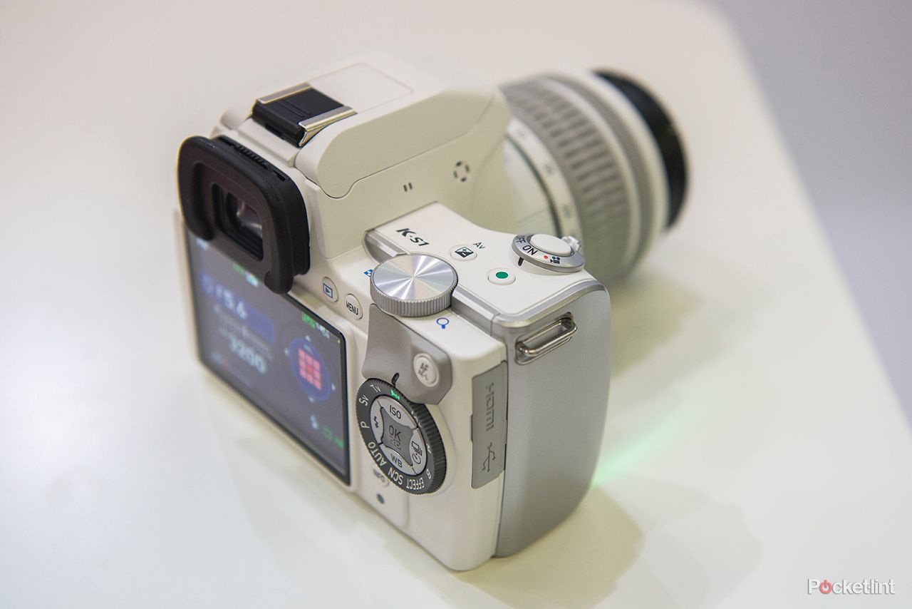 pentax k s1 built in led light displays distract from some interesting tech hands on image 3