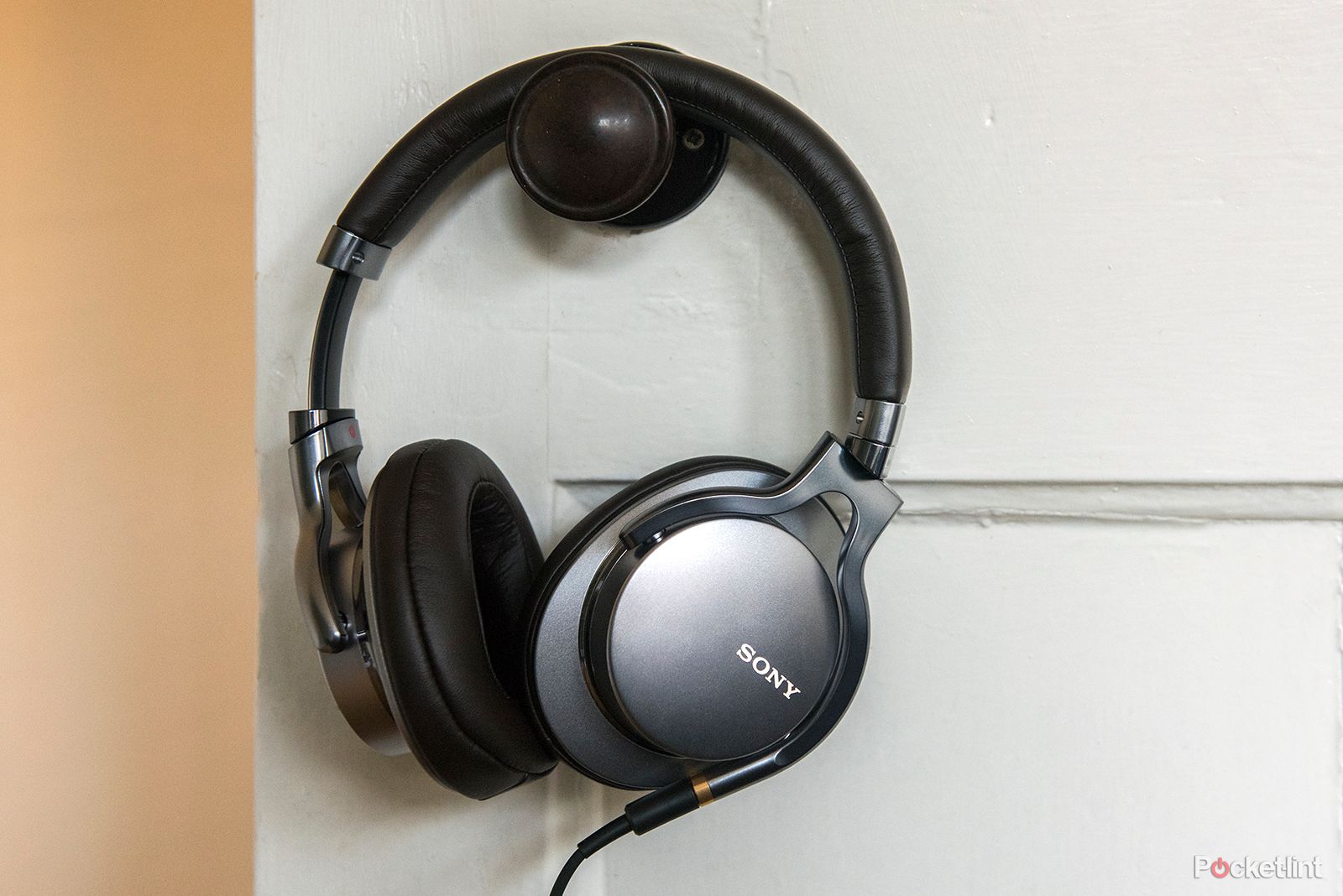 sony mdr 1a review image 1