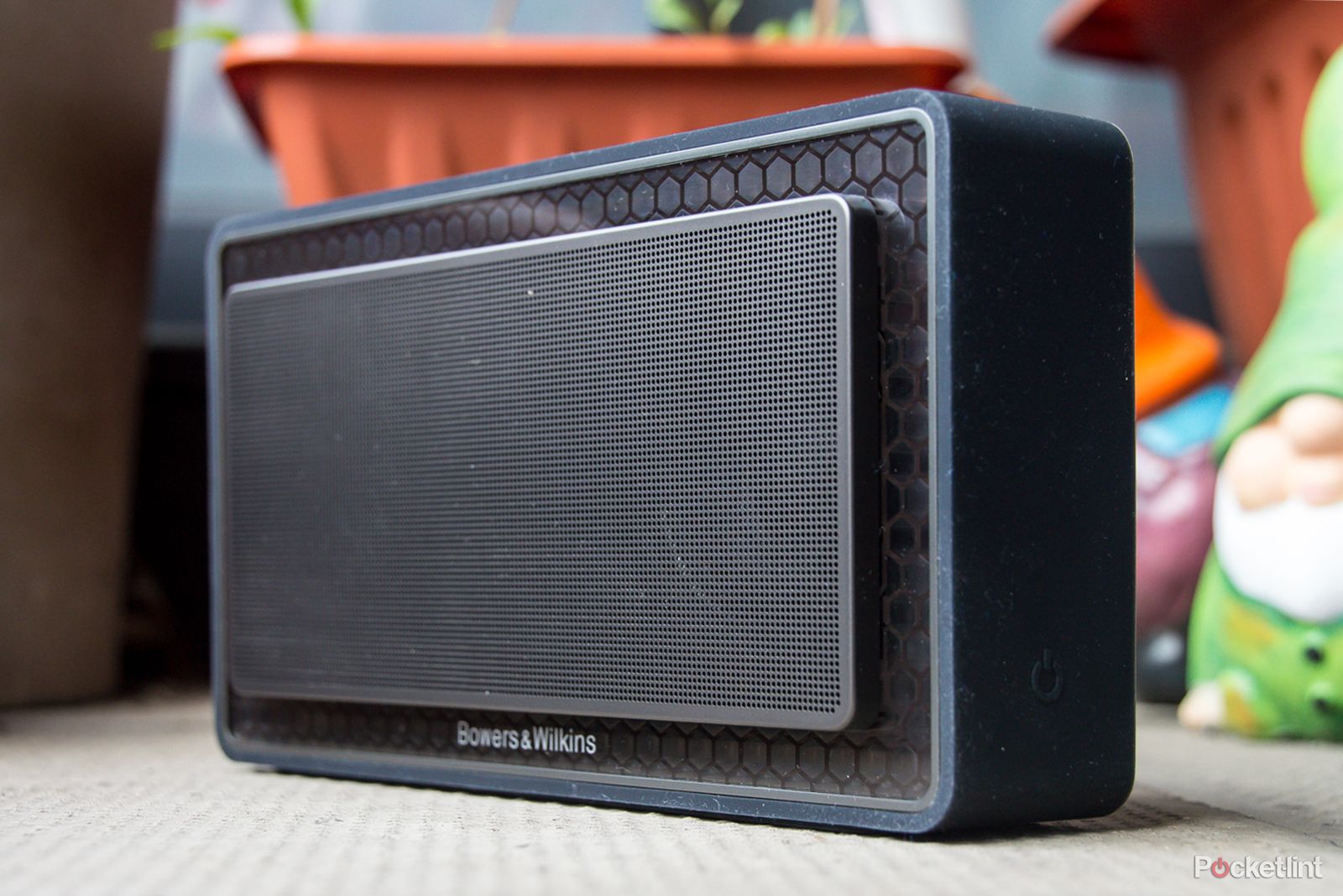 bowers wilkins t7 review image 2