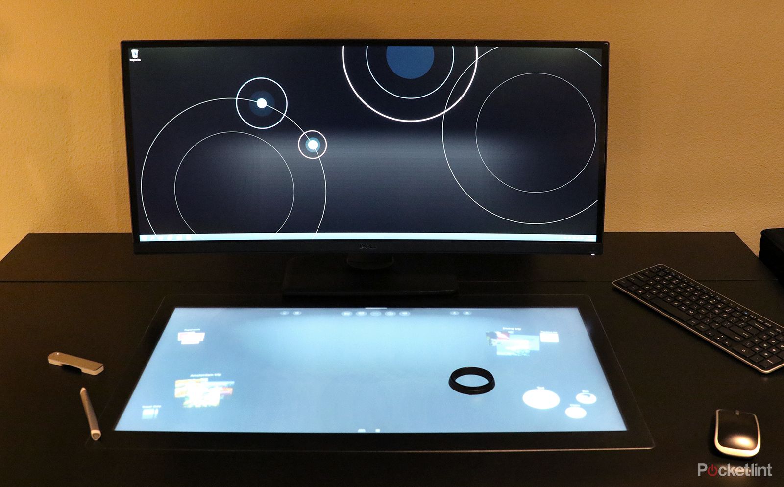 dell smart desk concept taking interactive display technology into the future image 1