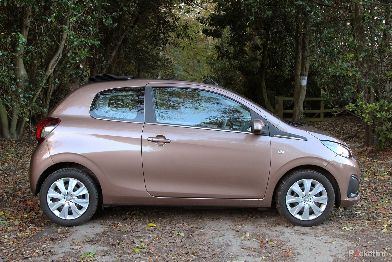 peugeot 108 review image 6