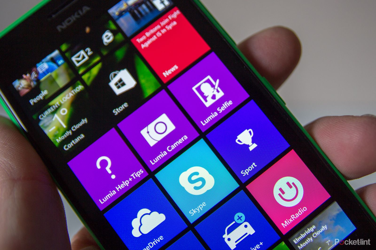 nokia lumia 735 review image 2