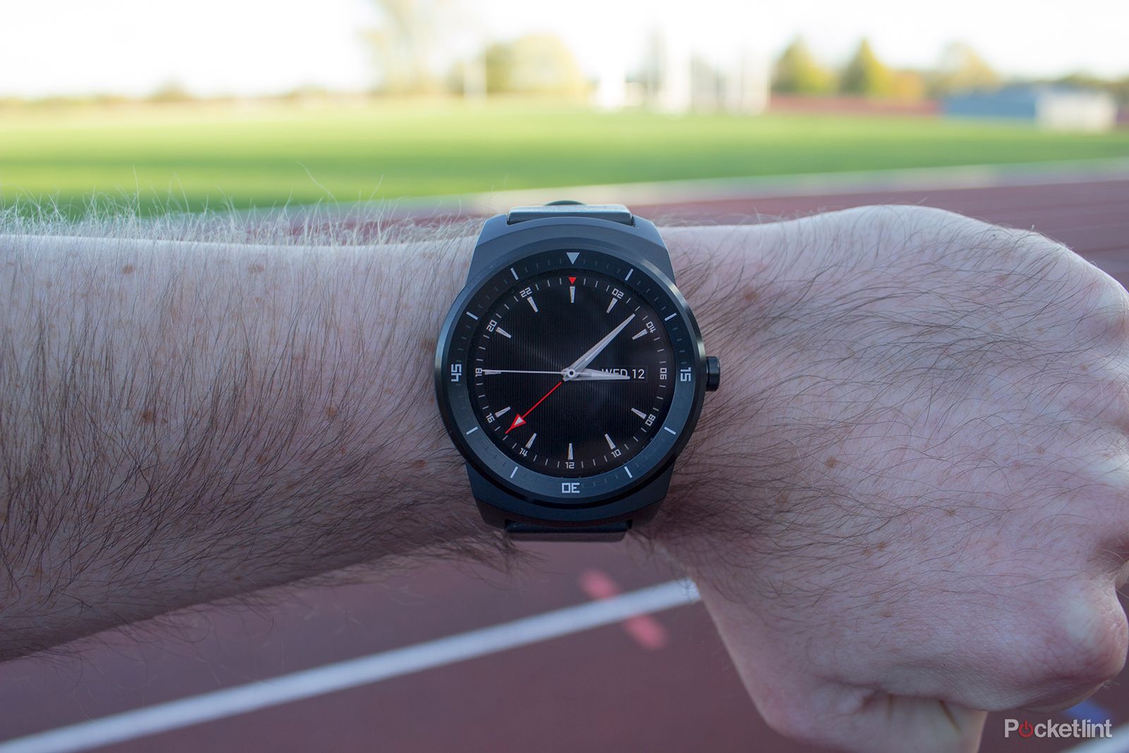 lg g watch r2 to appear in march as world s first 4g smartwatch  image 1