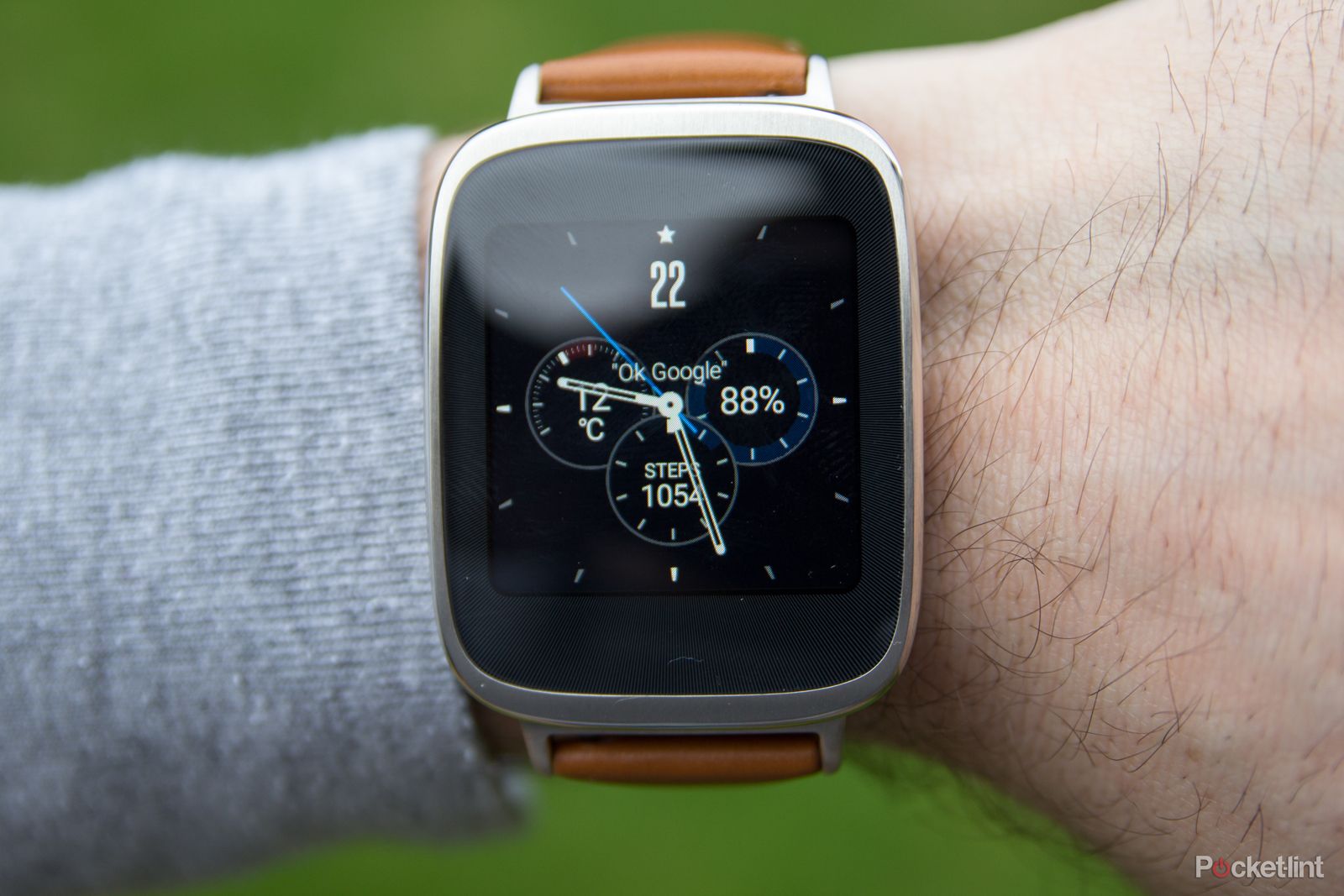 asus zenwatch review image 2