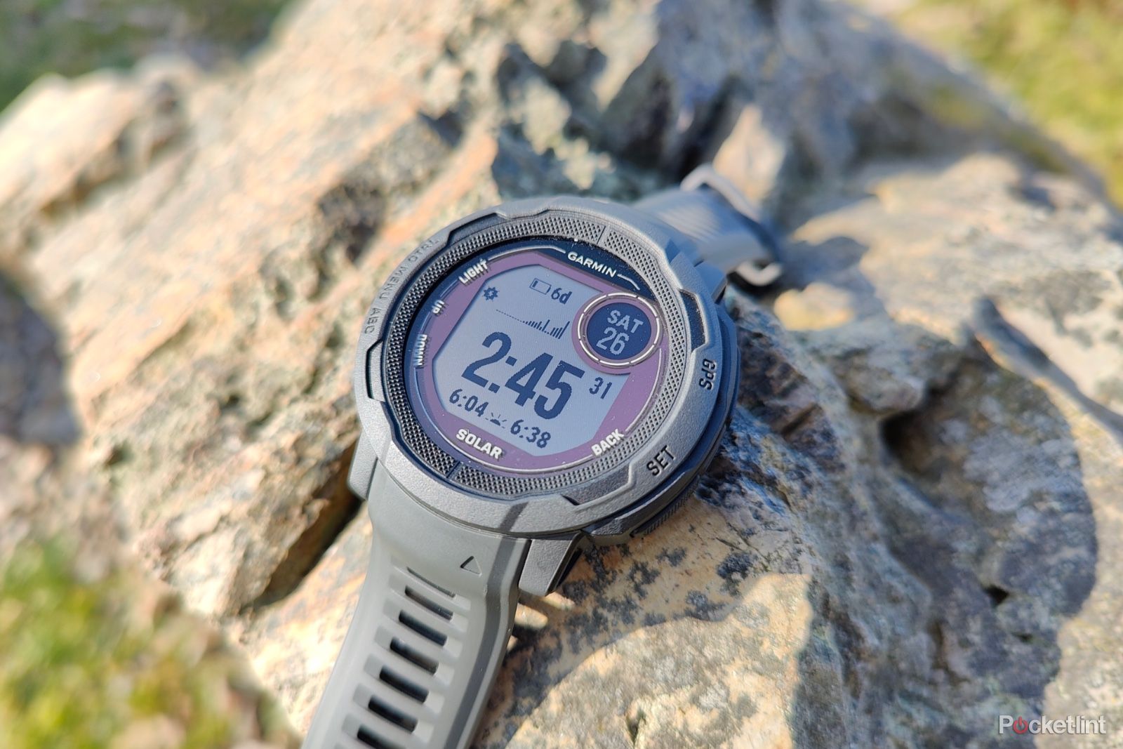 Garmin instinct vs forerunner 45 hot sale