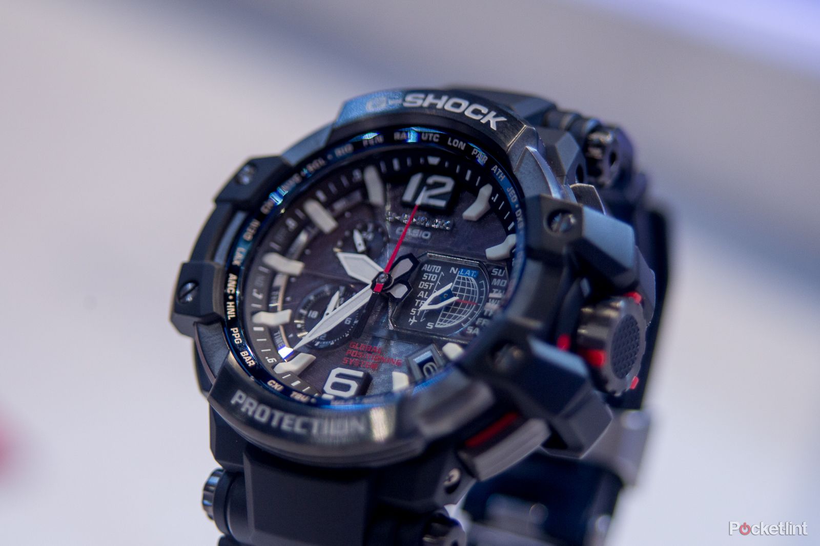 casio g shock gpw1000 is world s first watch to receive radio and gps signals but is it worth 750 image 2